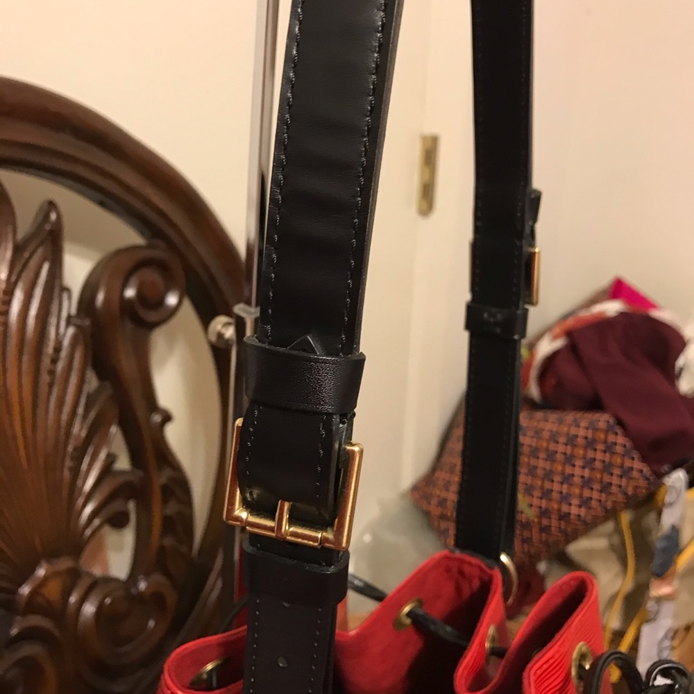 Louis Vuitton Red/black Noe Noe - Picture 9 of 14